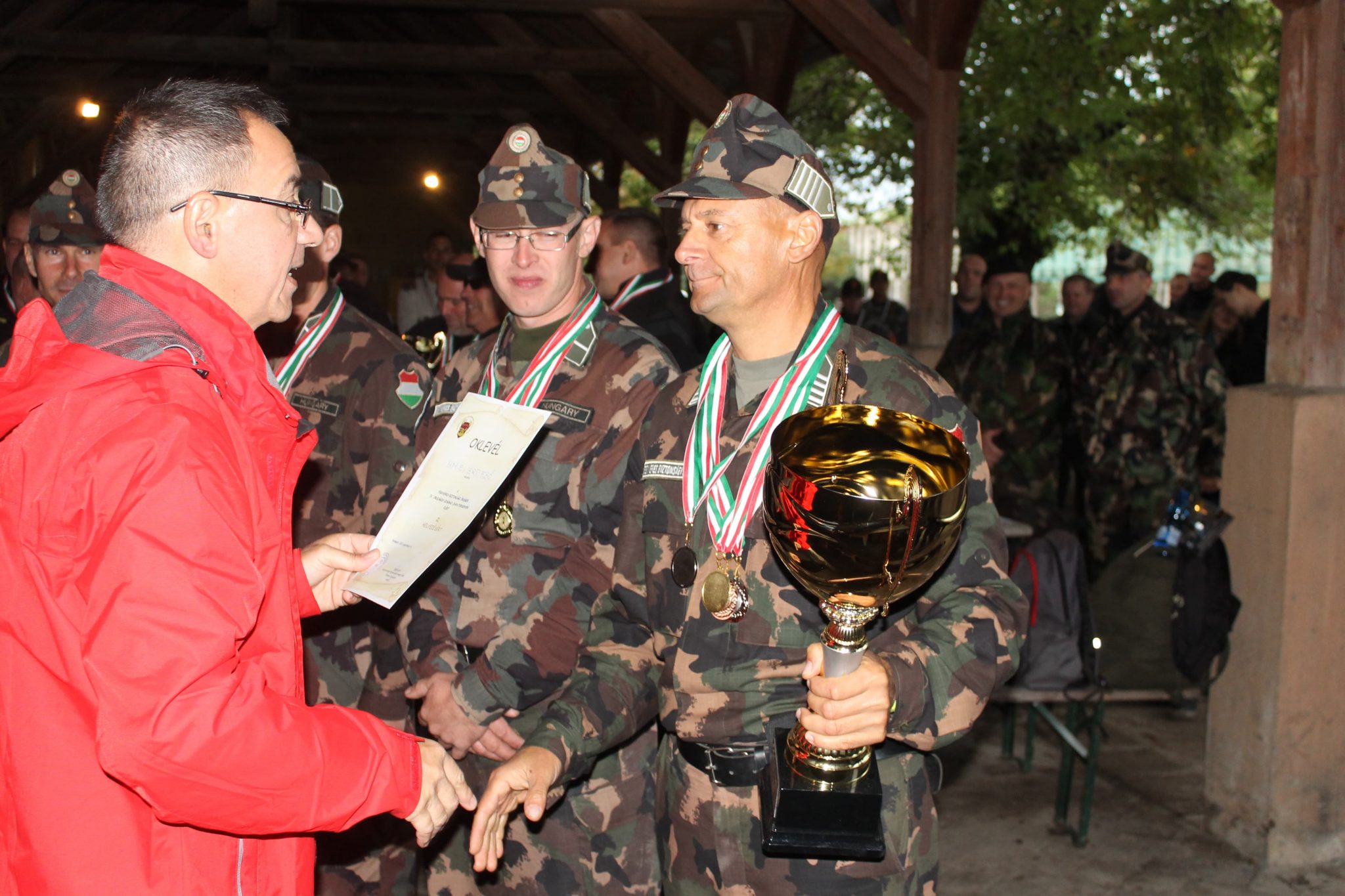 Az FBŐ IV. Országos Verseny abszolút kategória II. helyezettje a HM EI Zrt. FBŐ csapata